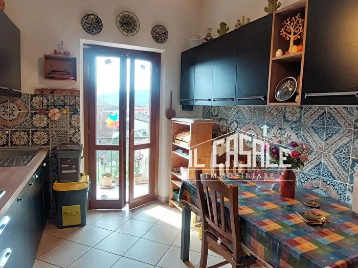 Appartamento con 5 locali in vendita in Borgo San Lorenzo