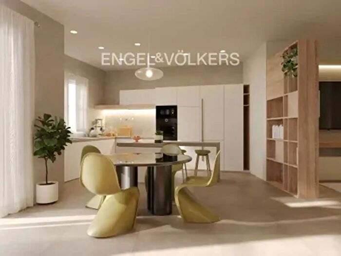 Appartamento con 6 locali in vendita in Piazza della Repubblica, Nardo