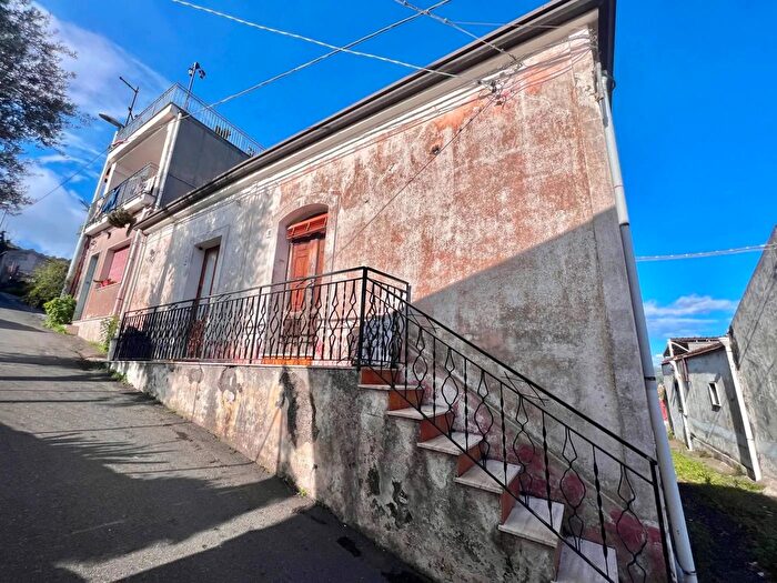 Casa quadrilocale in vendita in Mascali