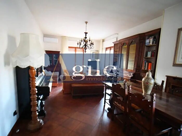 Appartamento con 6 locali in vendita in Via Luigi Luciani, San Benedetto Del Tronto