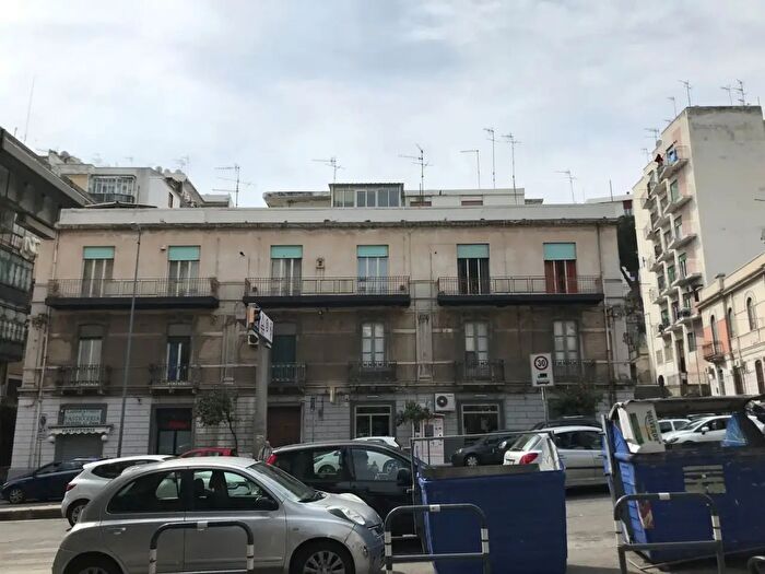 Appartamento trilocale in vendita in Viale Boccetta, Messina