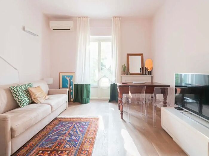 Appartamento bilocale in vendita in Roma