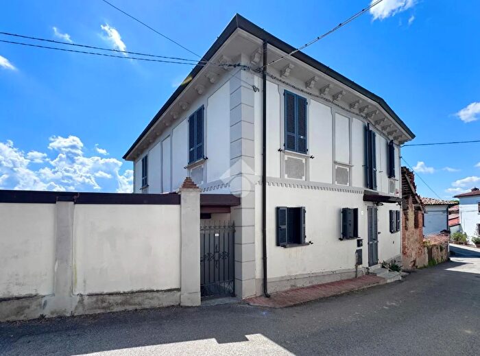 Casa con 5 locali in vendita in Via Morsinga, Canneto Pavese