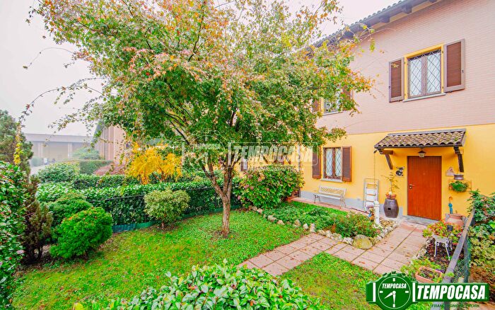 Casa trilocale in vendita in Cascina Morona, Pavia