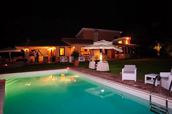 Casa con 6 locali in affitto in Via del Sassone, Bracciano