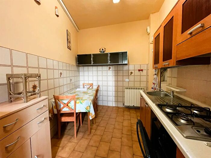 Appartamento quadrilocale in vendita in Viareggio
