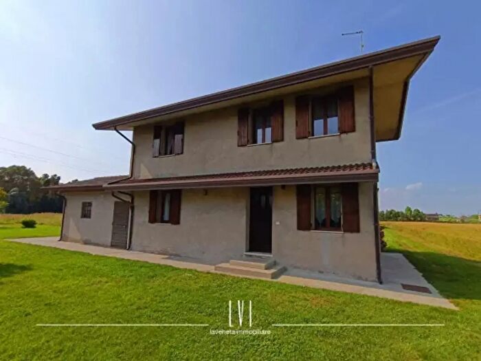 Casa quadrilocale in vendita in Jesolo