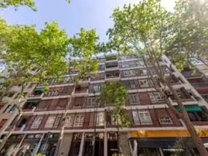 Appartamento trilocale in affitto in Via Luigi Sacco, Milano