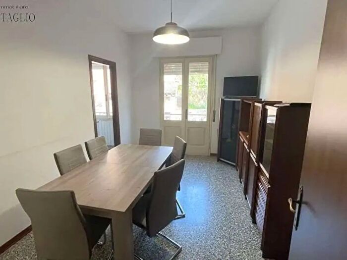 Appartamento trilocale in affitto in Castellarano