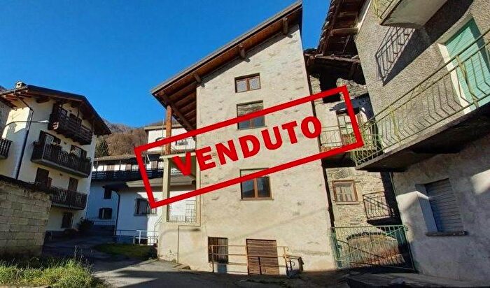 Casa trilocale in vendita in Via Coloredo, Gordona