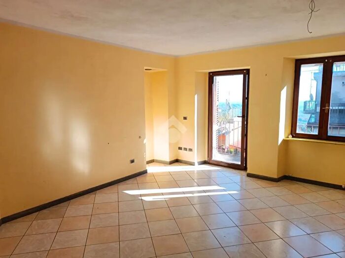 Appartamento quadrilocale in vendita in Via Duca dAosta, Pettinengo