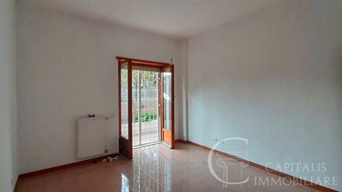 Appartamento bilocale in affitto in Via Carugate, Ottavia, Roma