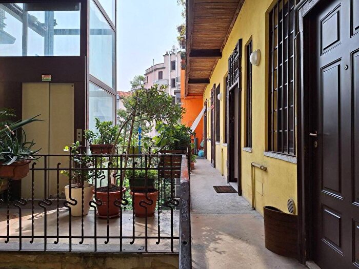 Appartamento bilocale in affitto in Via Luigi Varanini, Rovereto, Milano