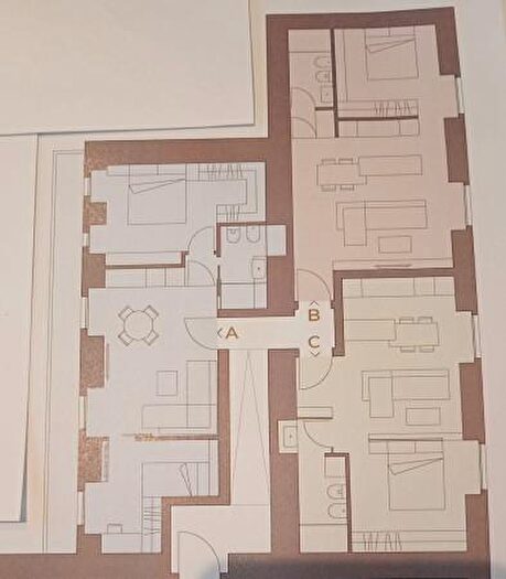 Appartamento con 6 locali in vendita in Via Gallura, Cagliari