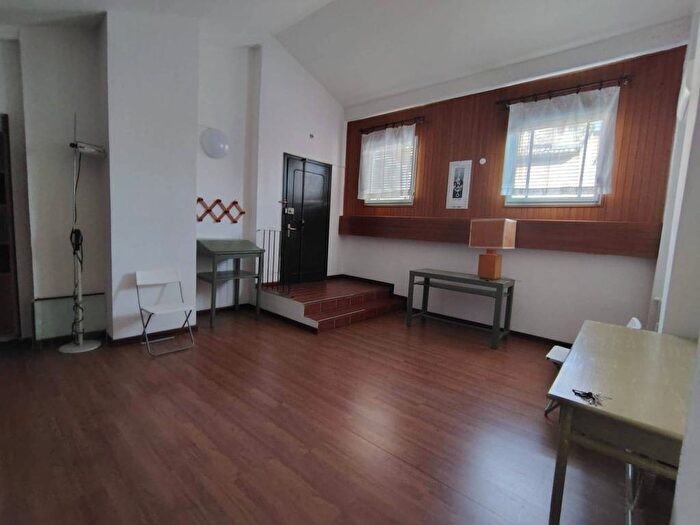 Appartamento bilocale in affitto in Via Guido da Castello, Centro Storico, Reggio Emilia