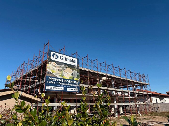 Casa quadrilocale in vendita in Via Cervino, Aprilia