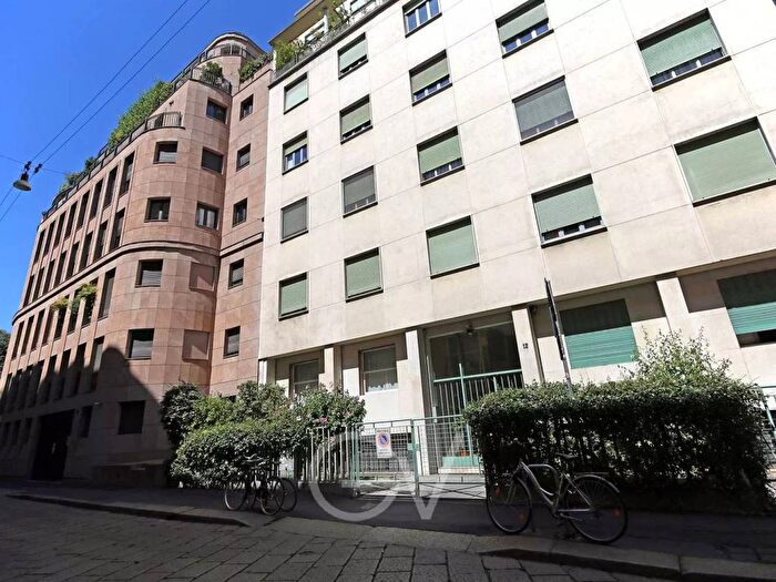 Appartamento bilocale in affitto in via Sacchi, Cadorna Castello, Milano