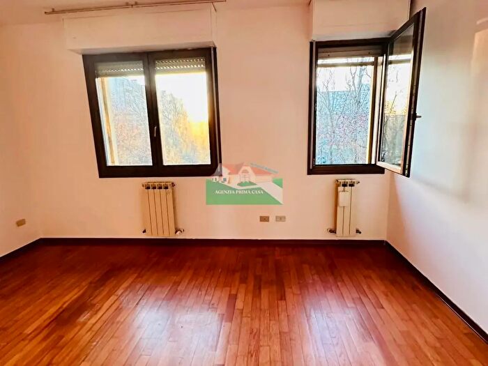 Casa con 8 locali in vendita in Via Brunelleschi, Ravenna