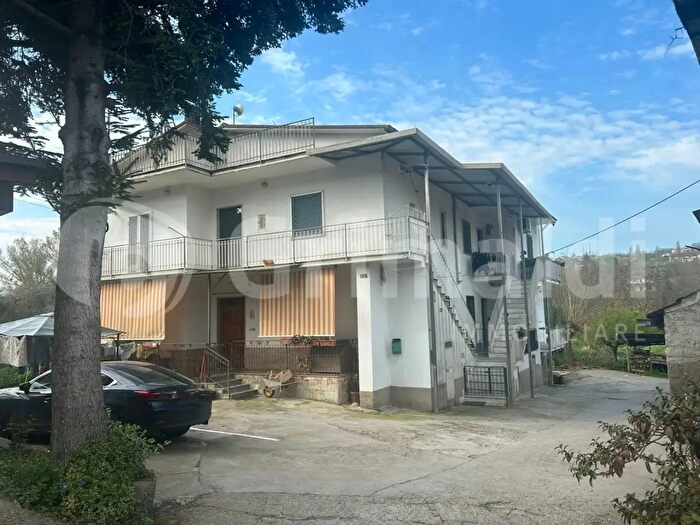 Appartamento trilocale in vendita in Cda Ponte delle Tavole, Benevento