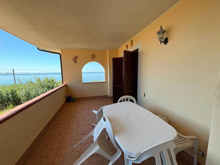 Appartamento trilocale in affitto in Prato del Mare Perazzeta, Santa Marinella