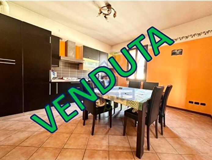 Appartamento trilocale in vendita in Via Marconi, Grumello Cremonese ed Uniti