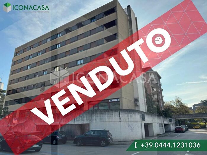 Appartamento monolocale in vendita in Via Strasburgo, Vicenza