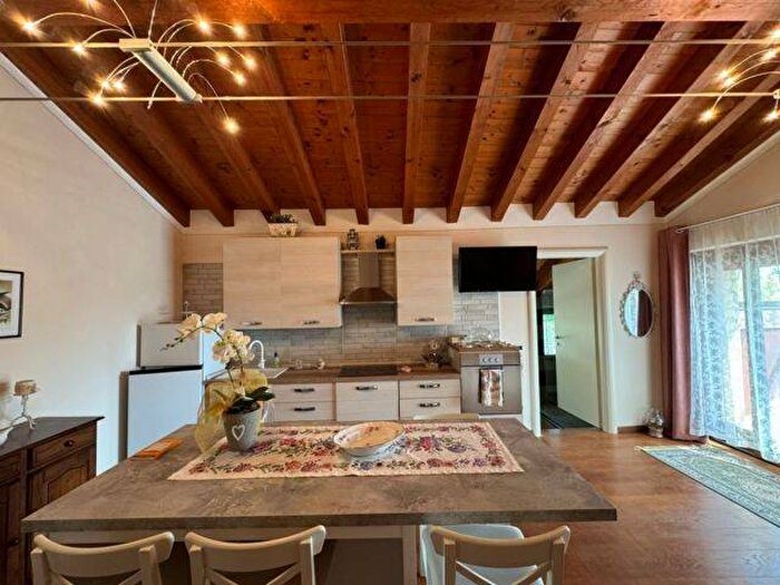 Appartamento monolocale in affitto in Via Roma, Centro, Volta Mantovana