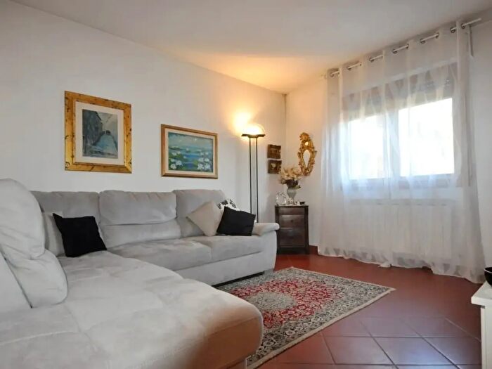 Casa con 7 locali in vendita in Frazione Penna, Terranuova Bracciolini