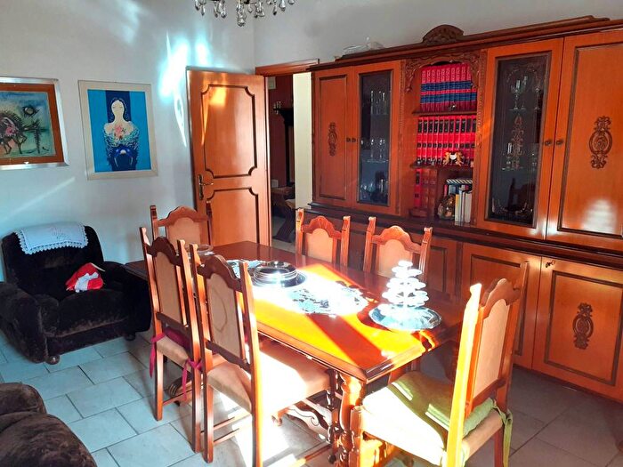 Appartamento quadrilocale in affitto in Borgo Paolo Danti, Centro, Cingoli