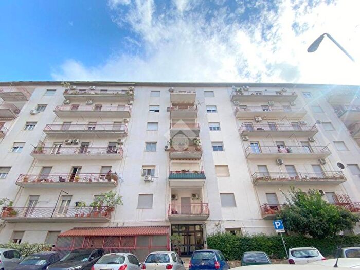 Appartamento monolocale in affitto in Via Carlo Alberto Garufi, Malaspina, Palermo