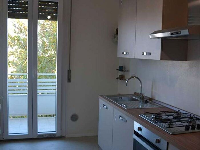 Appartamento quadrilocale in affitto in VIA SCARLATTI, Modena Est, Modena