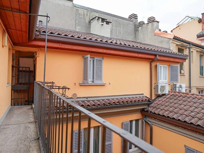 Casa bilocale in affitto in Via Fiori Chiari, Brera, Milano