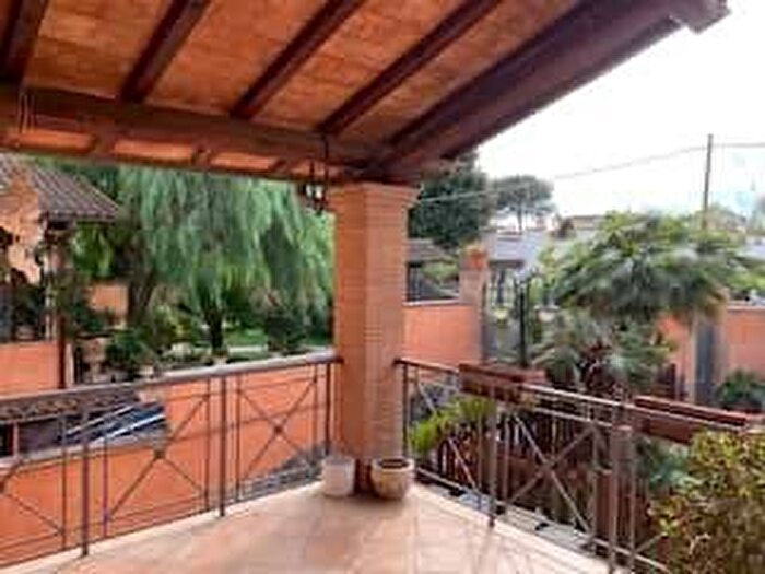 Appartamento quadrilocale in affitto in Via Antonio Cagnoni, Infernetto, Roma