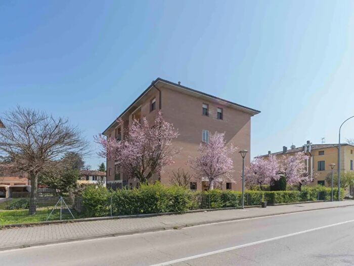 Appartamento bilocale in vendita in Via della Pace, Galliera