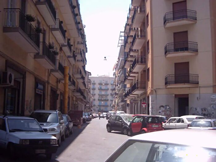 Appartamento monolocale in vendita in Via Tripolitania, Catania