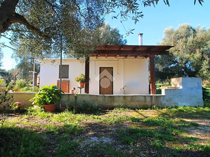 Casa monolocale in vendita in Ostuni