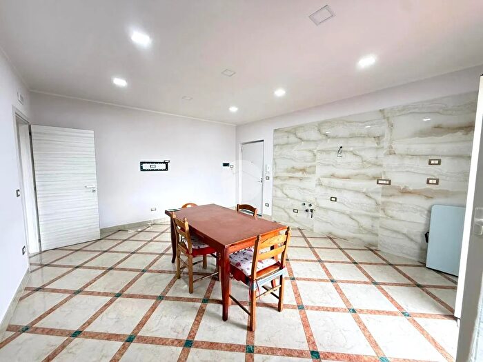 Appartamento bilocale in affitto in Via Plazziello, Volla