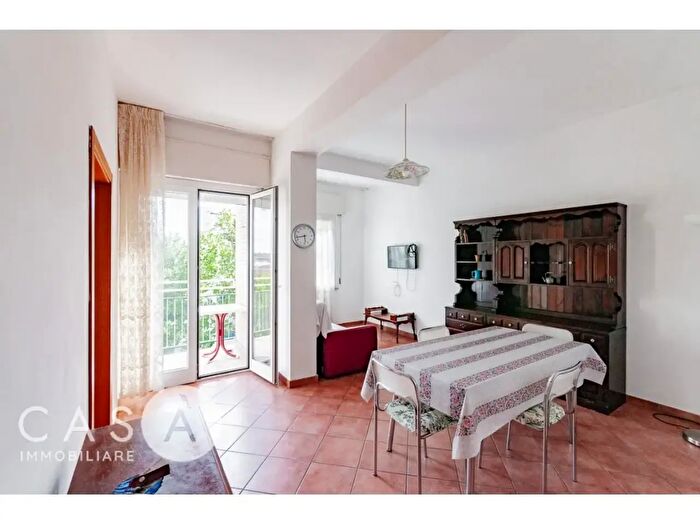 Appartamento trilocale in vendita in Viale Carducci, Cesenatico