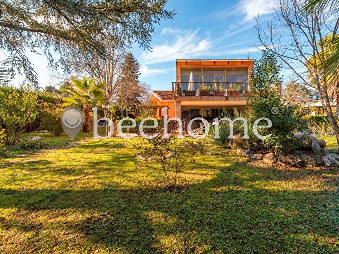 Casa con 6 locali in affitto in Largo dellOlgiata, Olgiata, Roma