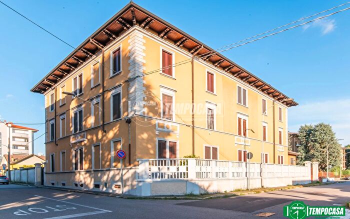 Appartamento trilocale in vendita in Via dellAcqua, San Vittore Olona