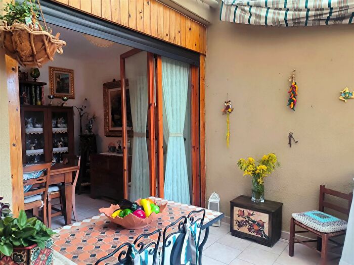 Appartamento con 5 locali in vendita in Via Castaldi, San Gimignano