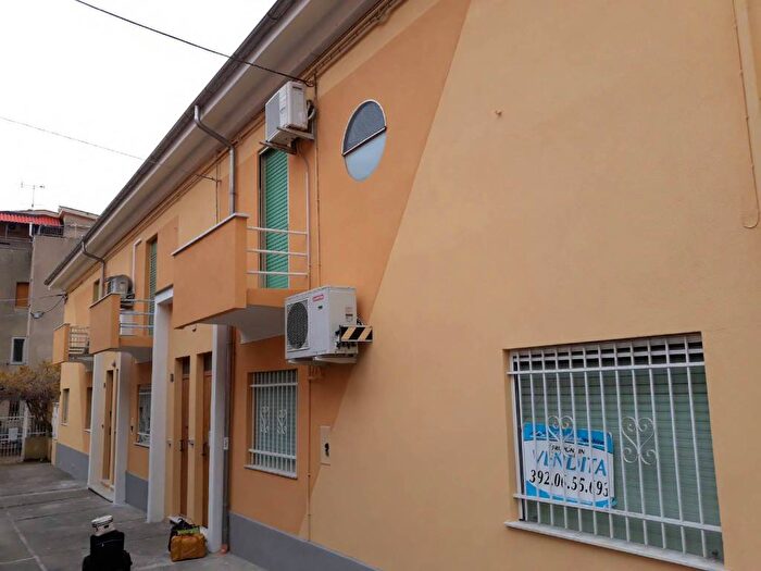 Appartamento bilocale in affitto in Via Germania, Spotorno