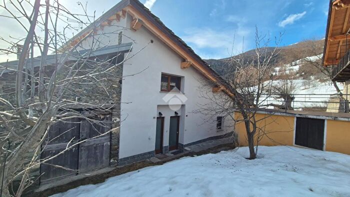 Appartamento monolocale in vendita in Frazione Buthier Gorrey Alloggio, Gignod