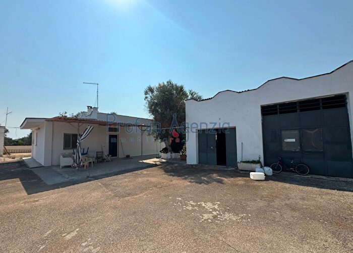 Casa quadrilocale in vendita in San Vito Dei Normanni