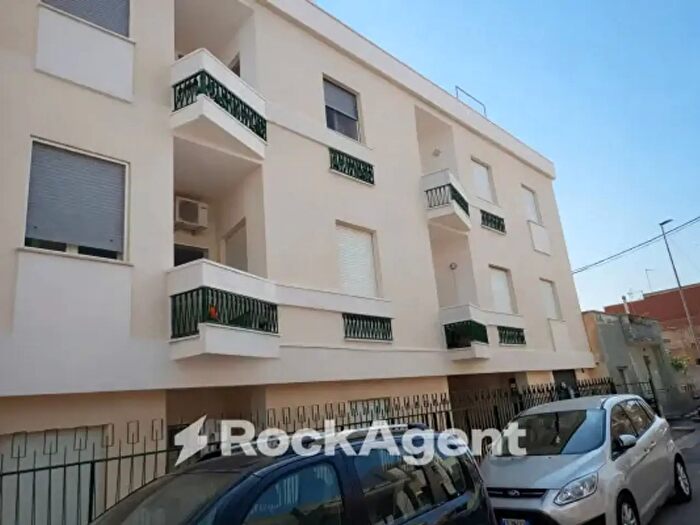 Appartamento trilocale in vendita in Via Canova, Casarano