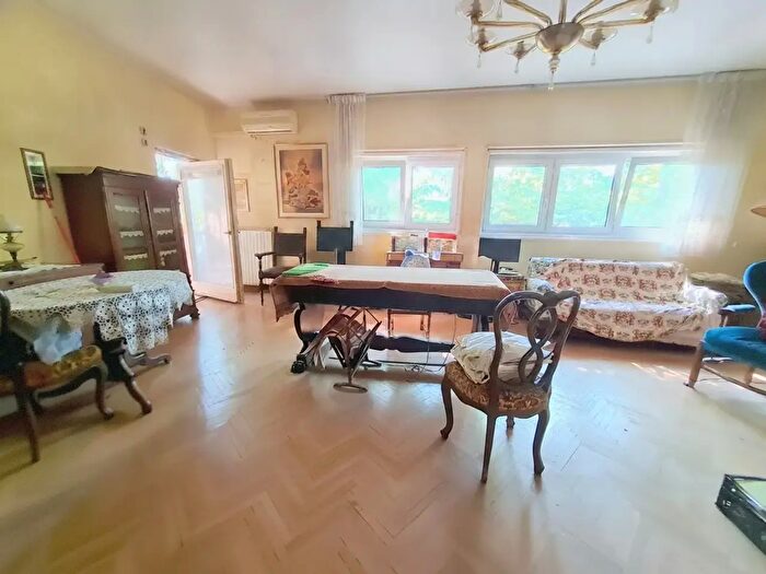 Appartamento con 6 locali in vendita in Via Marco Polo, Padova