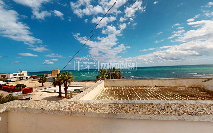 Appartamento trilocale in vendita in Via della Seppia, Trepuzzi