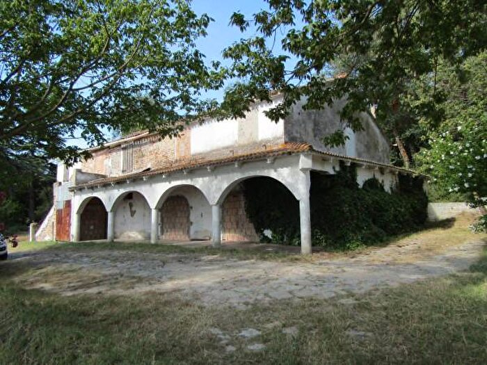 Casa con 6 locali in vendita in Via Antonio Gramsci, Chiaravalle