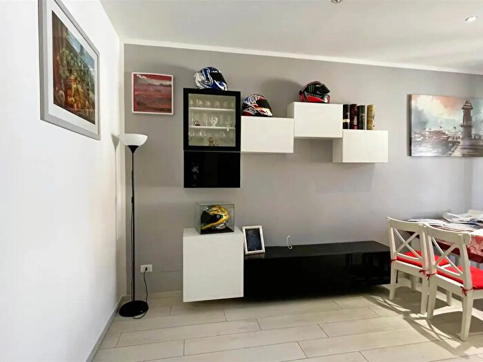 Appartamento bilocale in vendita in Viareggio