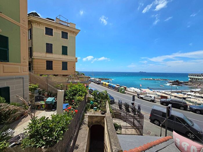 Appartamento bilocale in affitto in Via Quarto, Quarto, Genova